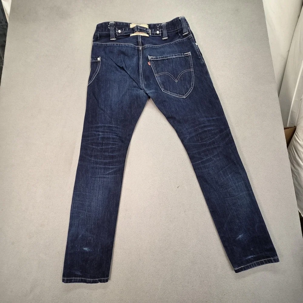 Levis important sizing